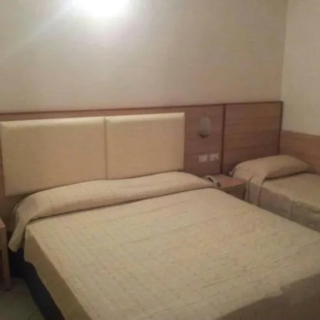 Szálloda Continental & Gabicce Mare