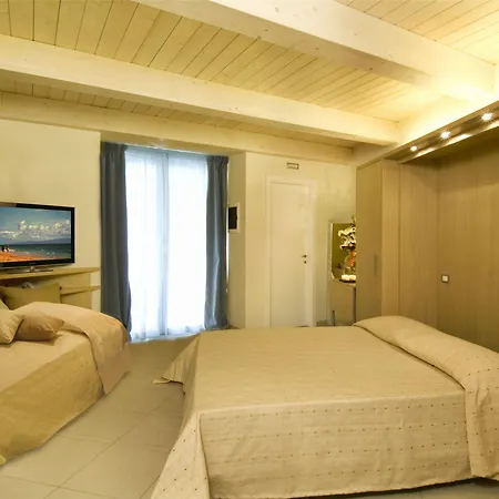 Continental & Hotel 3*